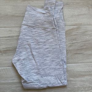 Lululemon size 6